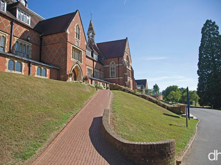 Cranleigh School
