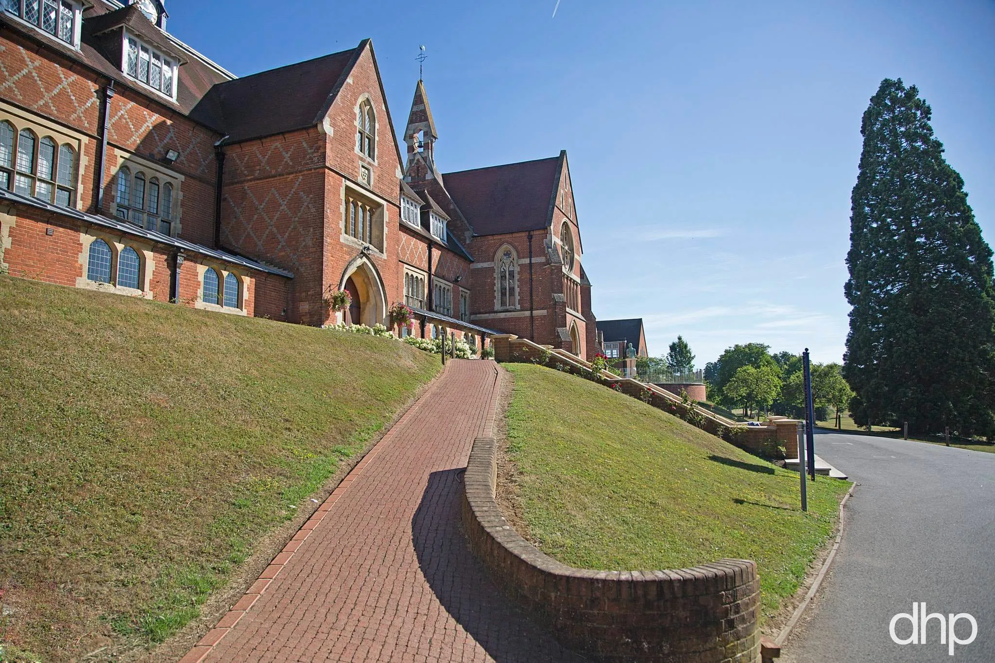 Cranleigh School