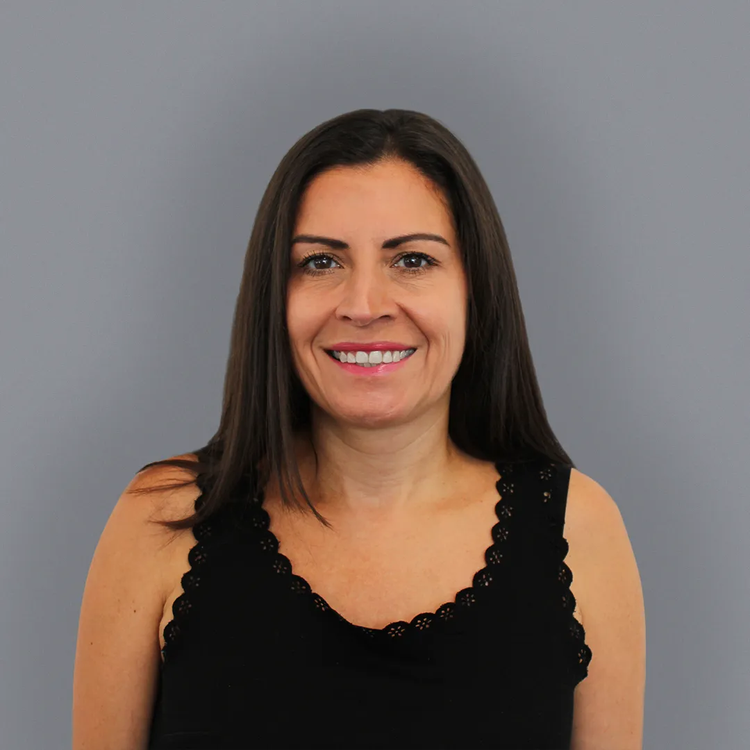 Eleni Thomasos, Office Manager & Secretary